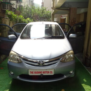 TOYOTA ETIOS PETROL 2011