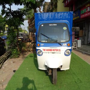 MAHINDRA TREO ZOR EV 2024