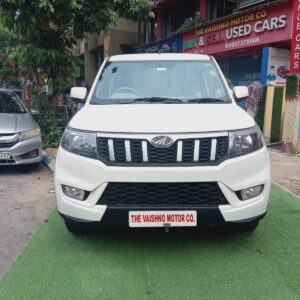 MAHINDRA BOLERO NEO N8